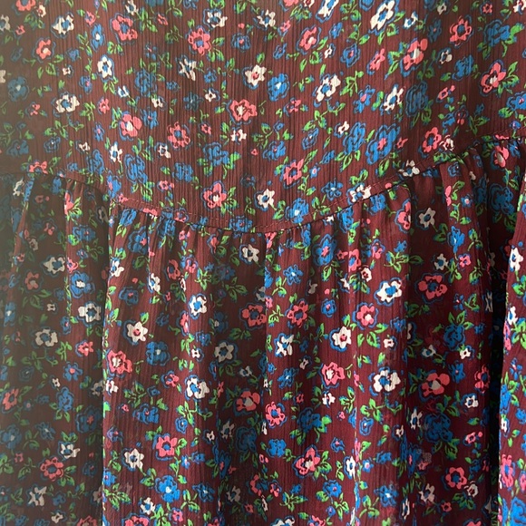 Hollister semi sheer cropped baby doll top burgundy floral print - Picture 6 of 6